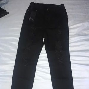 Black distressed jeans